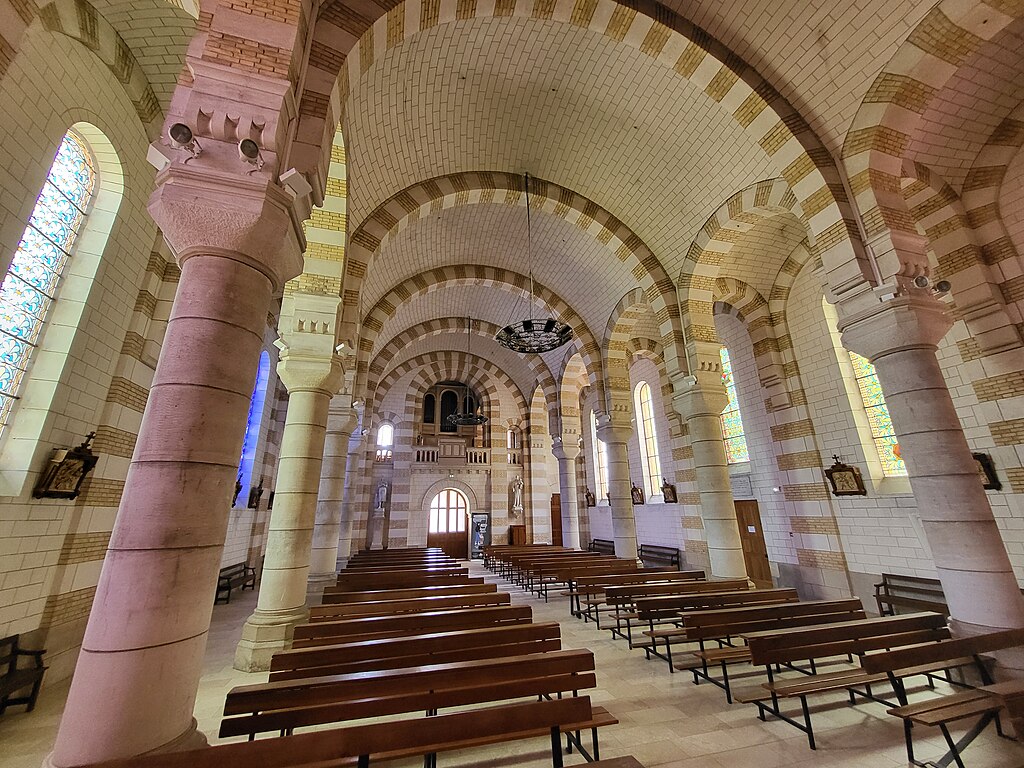 Rénovation intérieure Saint-Jean-de-la-Ruelle